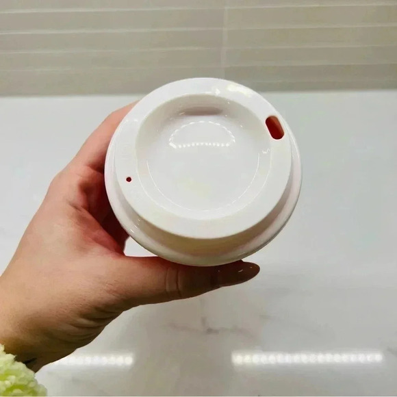 Starbucks Hustle N’Glow Red Graphic Reusable Coffee Cup 16 oz. - Picture 4 of 4